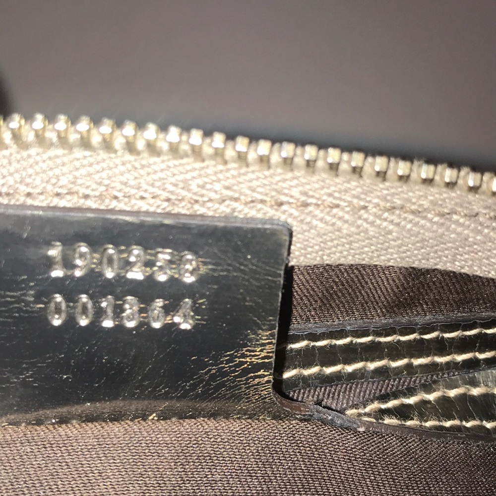 Gucci Hand Bag - Picture 8 of 8